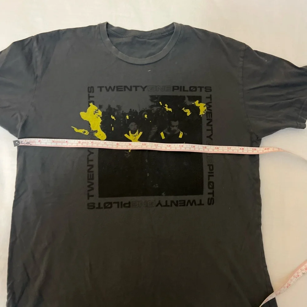 Twenty One Pilots tee shirt - Picture 5 of 7